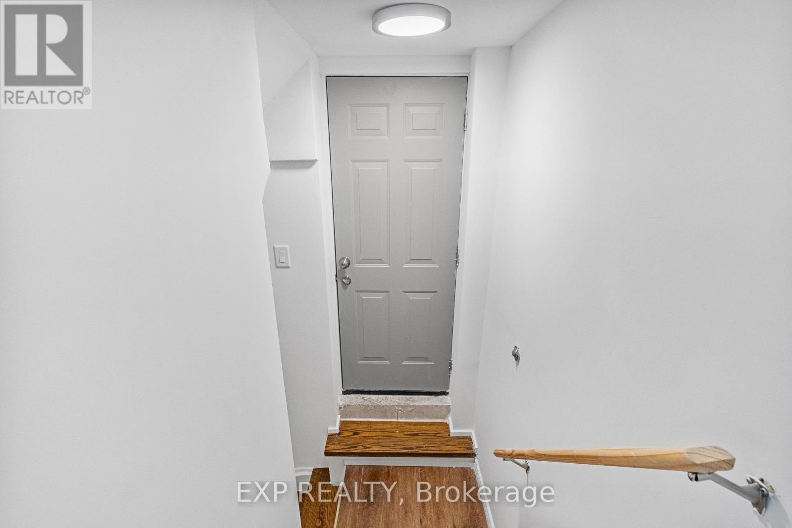 12 Mantz Crescent, Whitby, Ontario  L1R 0L3 - Photo 34 - E13487374