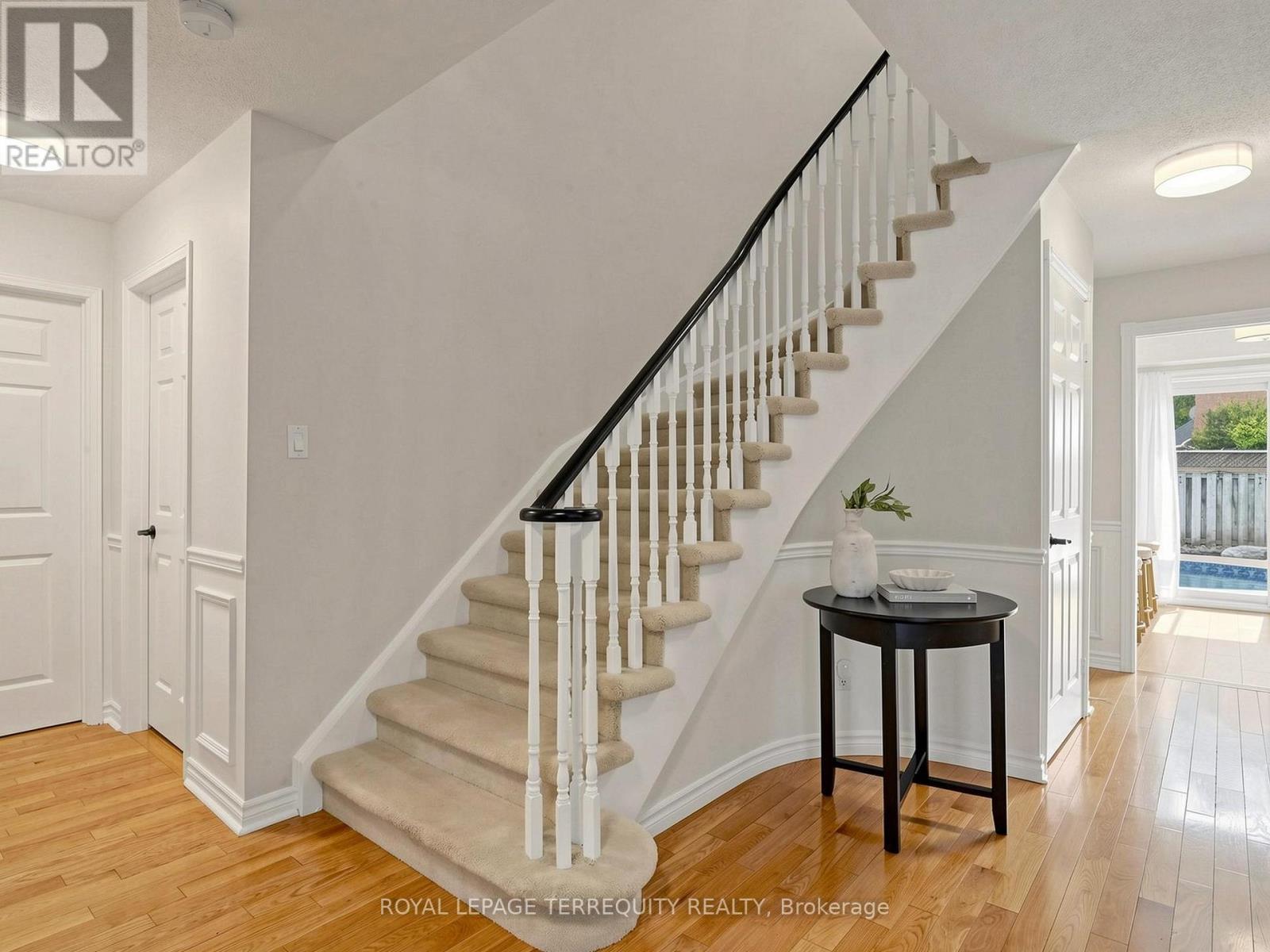 12 Maplewood Drive, Whitby, Ontario  L1N 7A5 - Photo 30 - E13487424