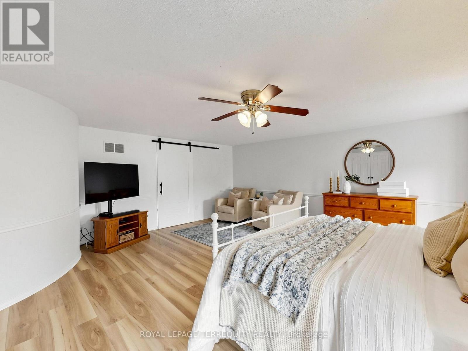 12 Maplewood Drive, Whitby, Ontario  L1N 7A5 - Photo 31 - E13487424