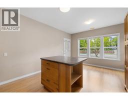 363 Providence Avenue, Kelowna, British Columbia  V1W 4Y7 - Photo 35 - 10392245