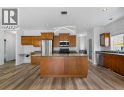 363 Providence Avenue, Kelowna, British Columbia  V1W 4Y7 - Photo 14 - 10392245