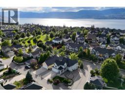 363 Providence Avenue, Kelowna, British Columbia  V1W 4Y7 - Photo 5 - 10392245