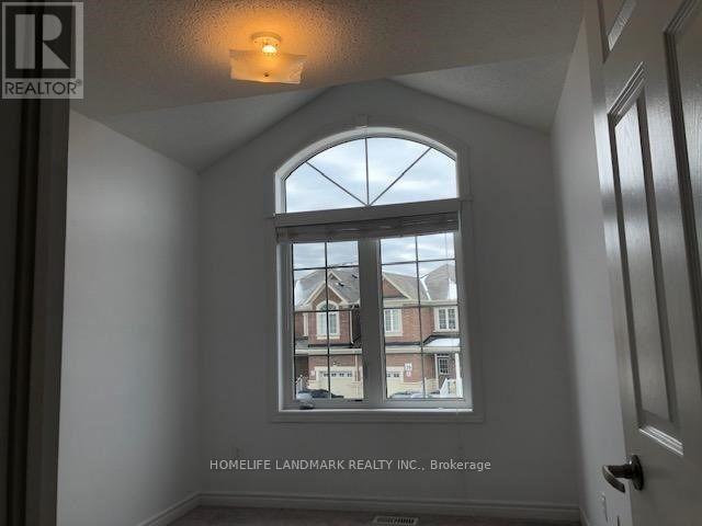 37 Napanee Street, Richmond Hill, Ontario  L4E 0X3 - Photo 14 - N13487272
