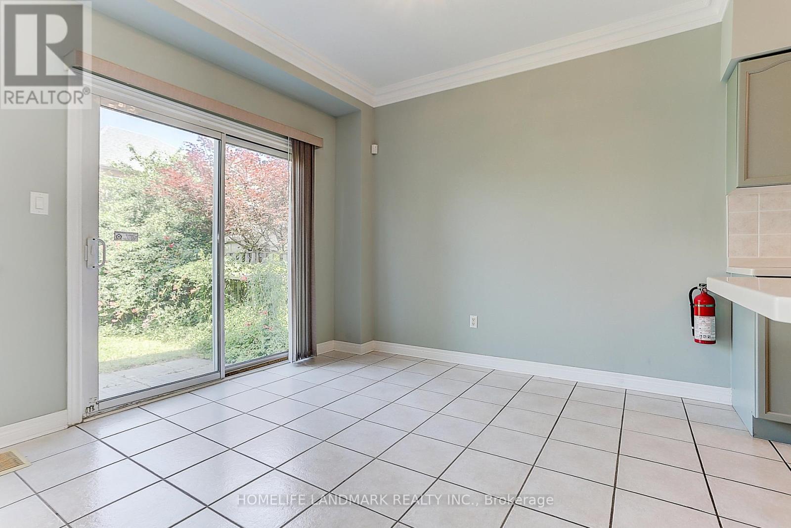 88 Elmrill Road, Markham, Ontario  L6C 2P6 - Photo 10 - N13487314