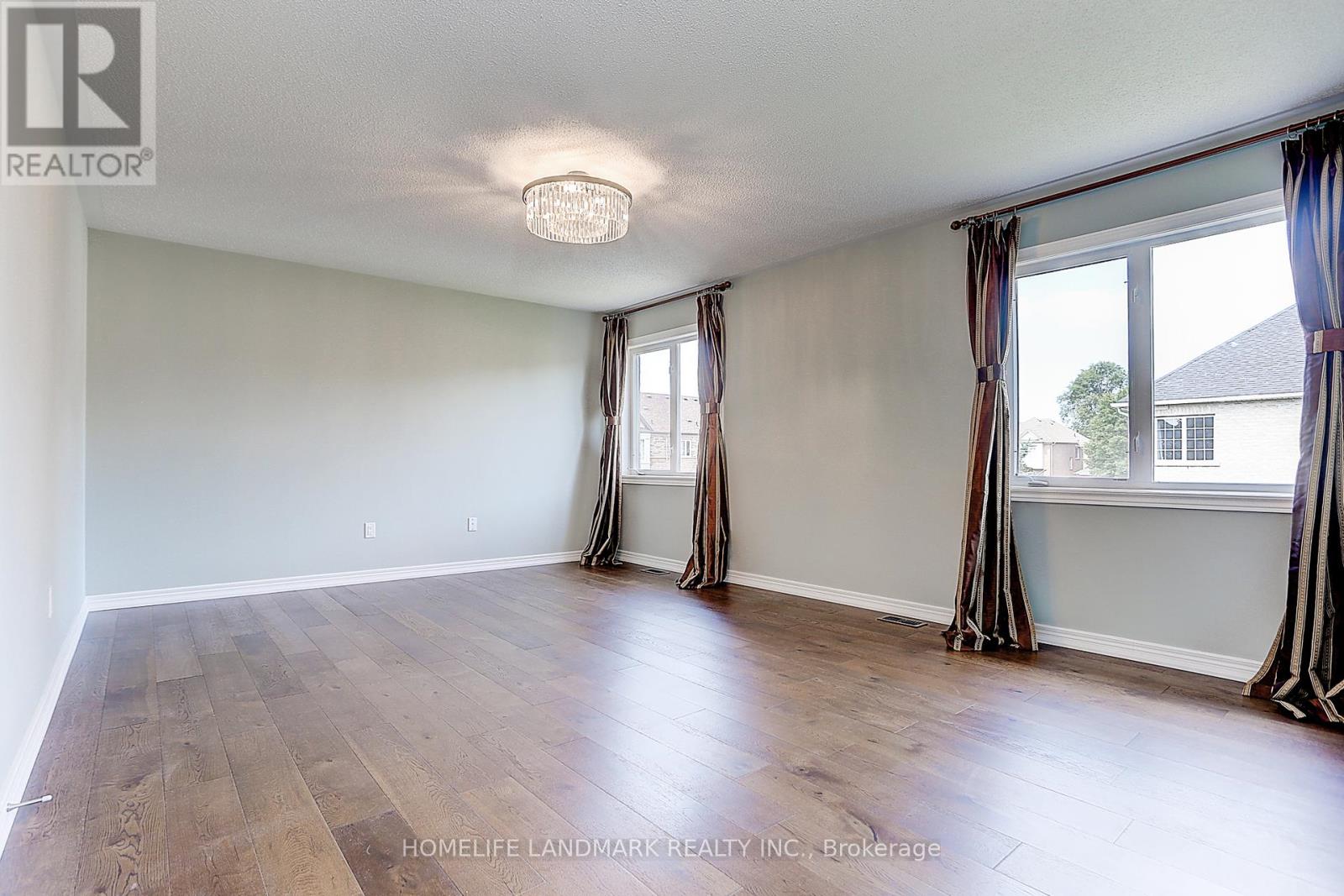 88 Elmrill Road, Markham, Ontario  L6C 2P6 - Photo 16 - N13487314
