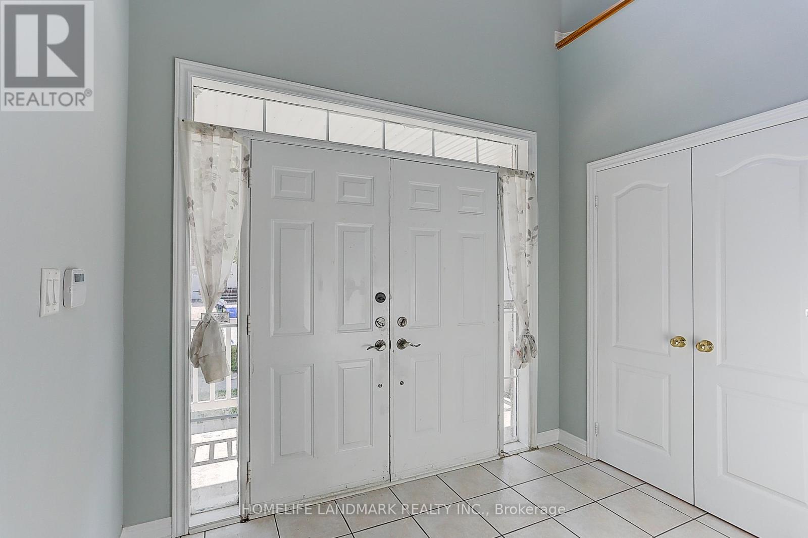 88 Elmrill Road, Markham, Ontario  L6C 2P6 - Photo 2 - N13487314