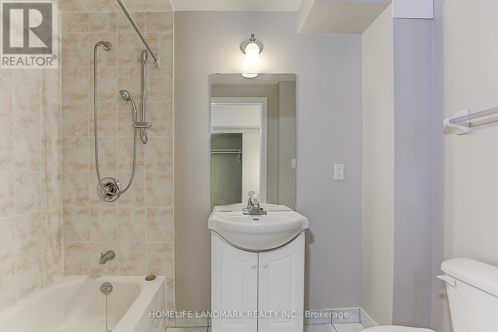 88 Elmrill Road, Markham, Ontario  L6C 2P6 - Photo 35 - N13487314