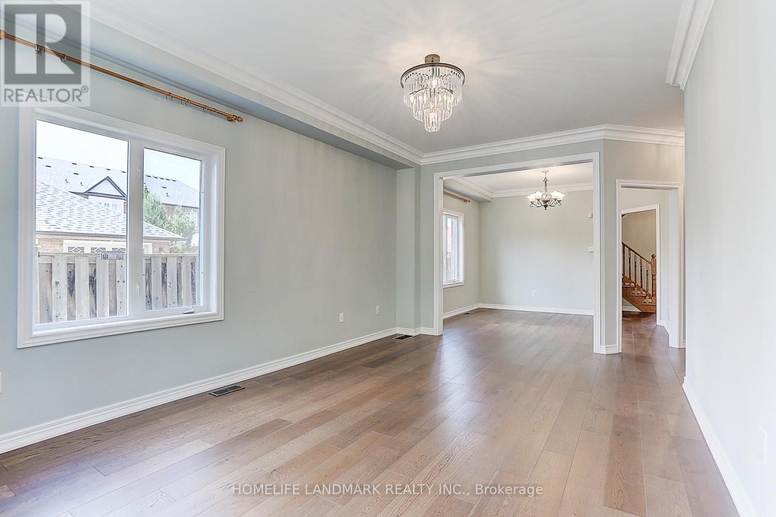 88 Elmrill Road, Markham, Ontario  L6C 2P6 - Photo 4 - N13487314