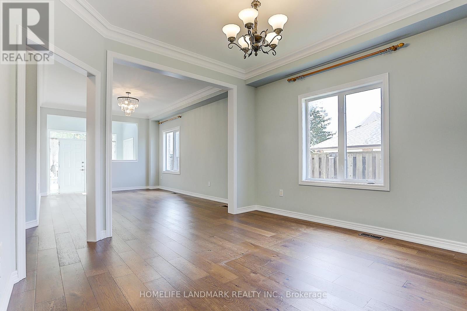 88 Elmrill Road, Markham, Ontario  L6C 2P6 - Photo 6 - N13487314