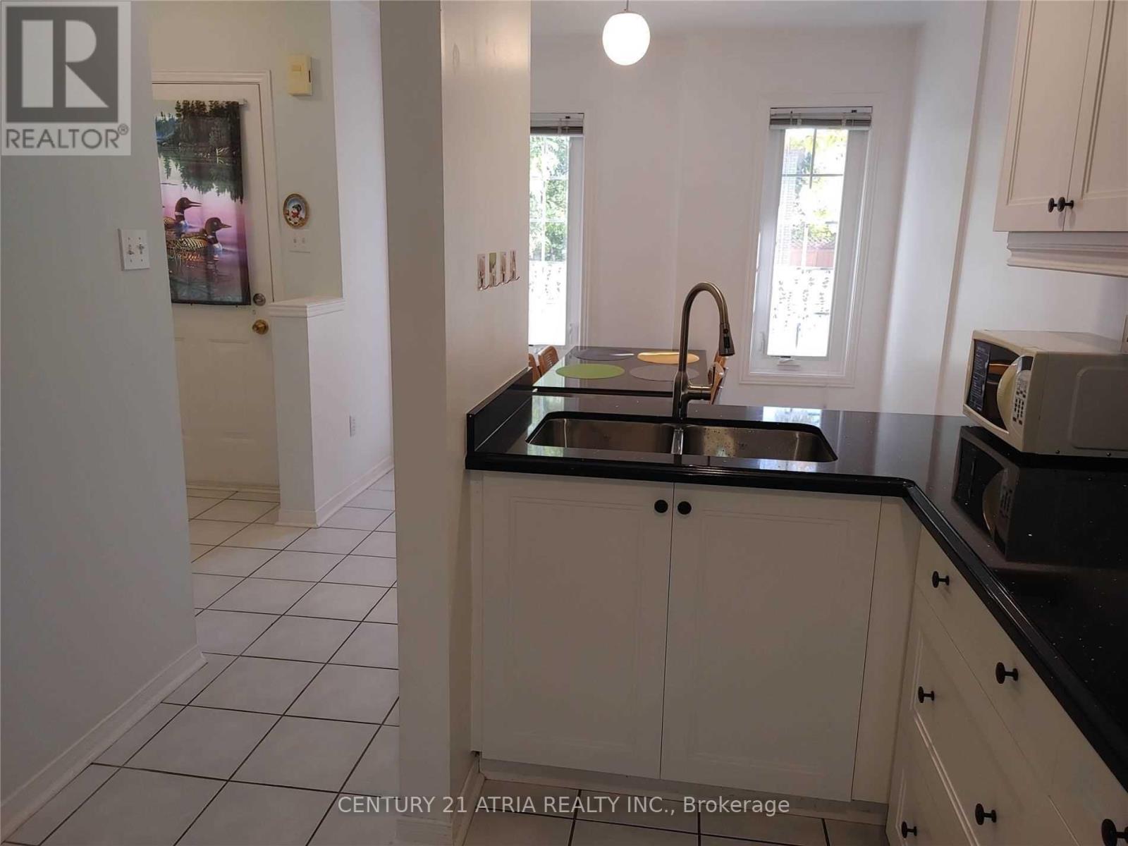 76 Ellesmere Street, Richmond Hill, Ontario  L4B 4E3 - Photo 6 - N13487422
