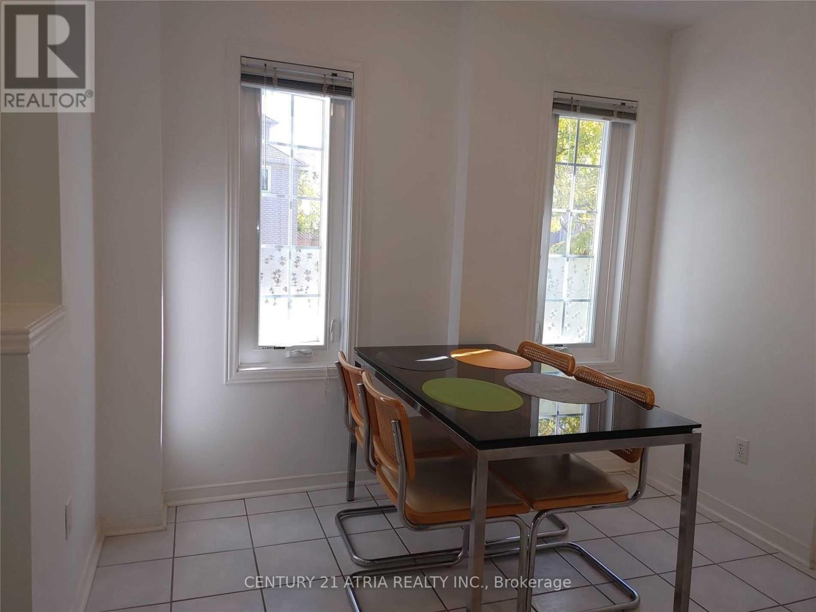 76 Ellesmere Street, Richmond Hill, Ontario  L4B 4E3 - Photo 7 - N13487422
