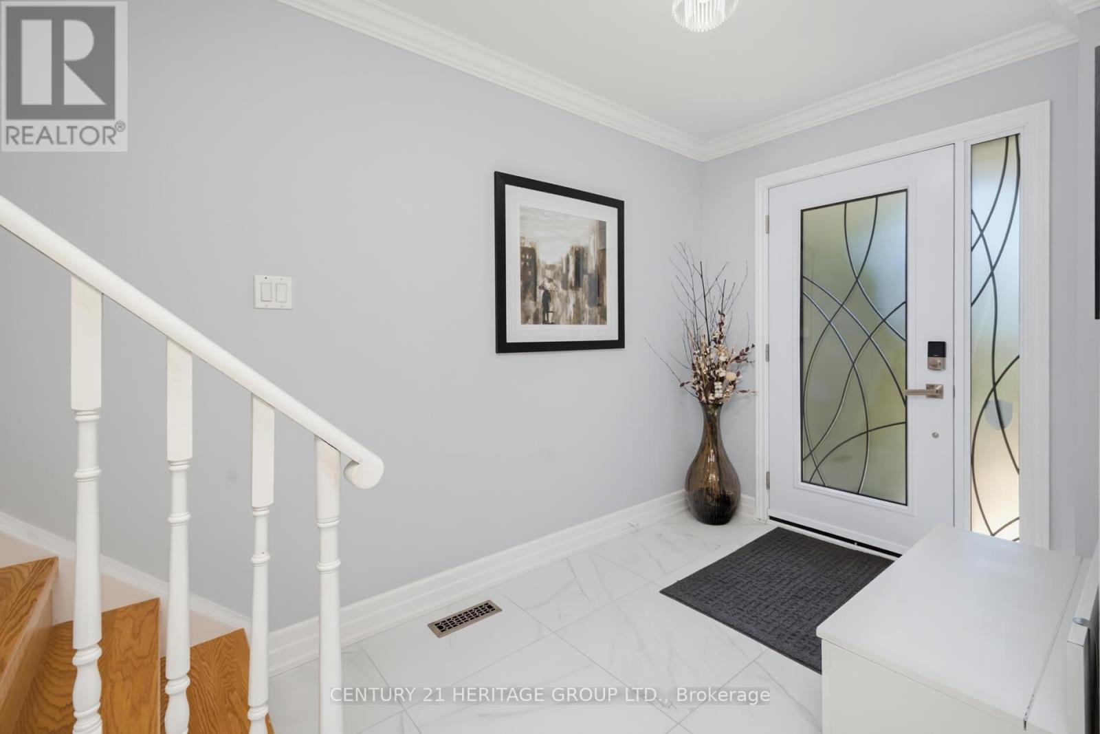 161 Hetherington Crescent, Vaughan, Ontario  L4J 2N1 - Photo 2 - N13487442