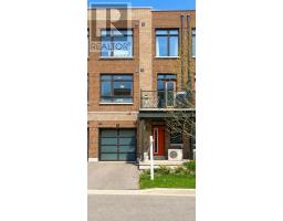 10 TAUTON STREET, Vaughan, Ontario
