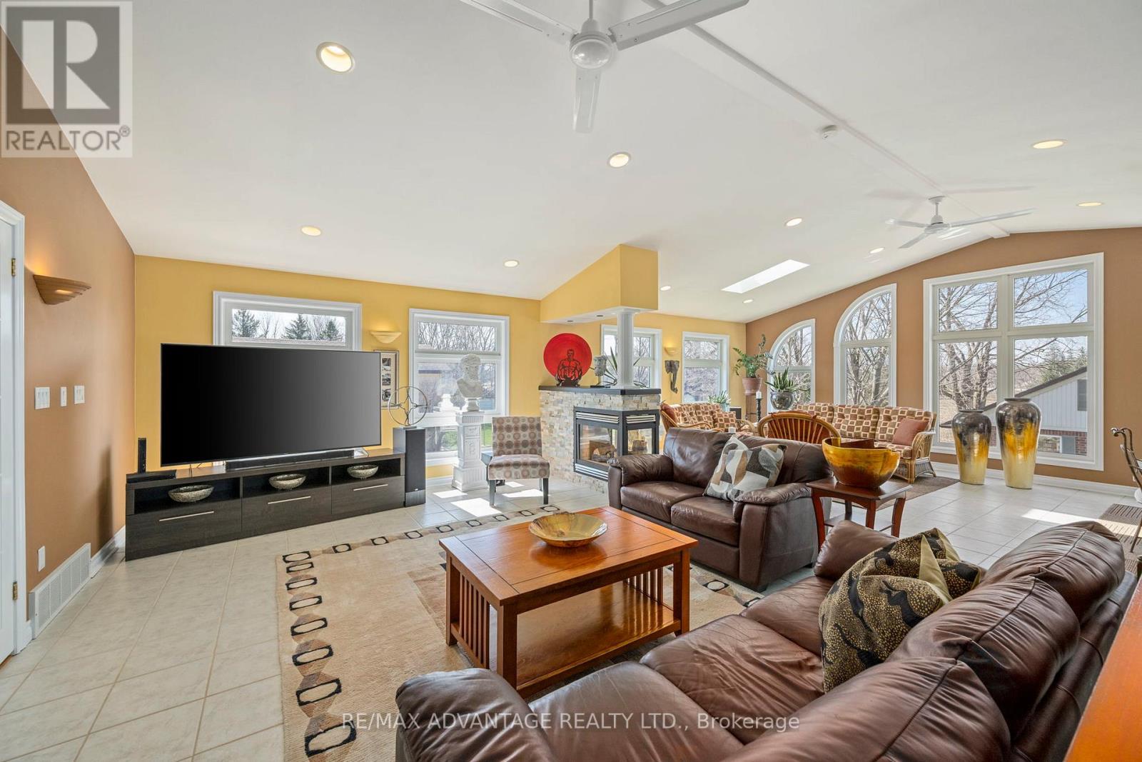 7 Mckay Street, Middlesex Centre, Ontario  N0M 2A0 - Photo 13 - X13415728