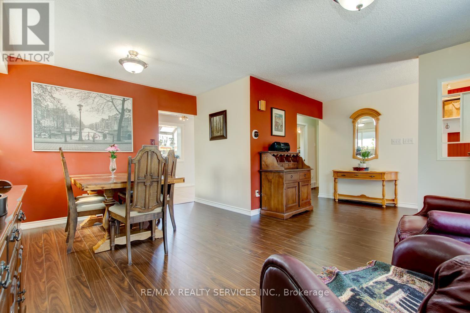 265 Bartley Bull Parkway, Brampton, Ontario  L6W 2L2 - Photo 8 - W13487306