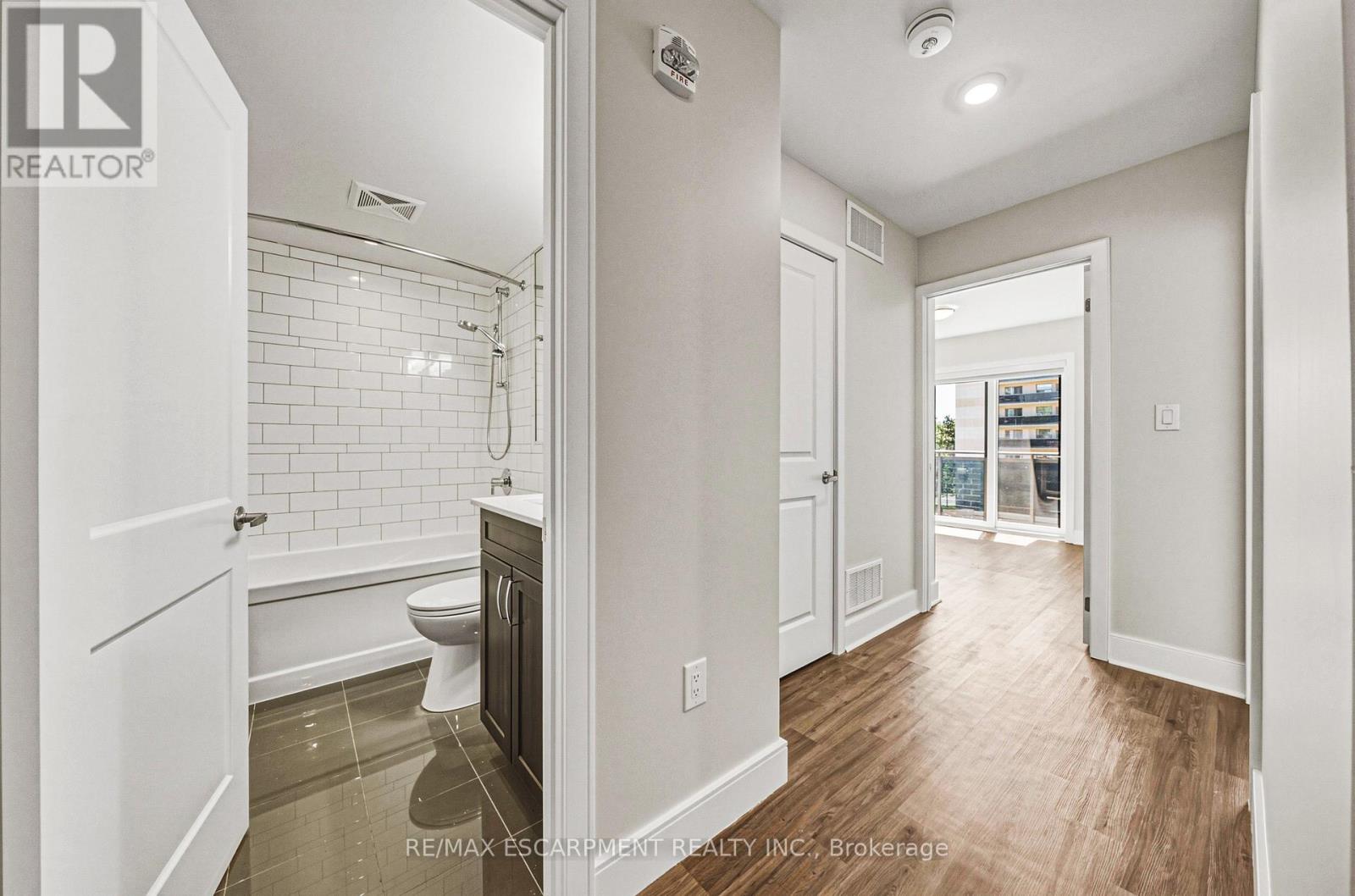 214 - 2061 Prospect Street, Burlington, Ontario  L7R 1Z2 - Photo 15 - W13487428