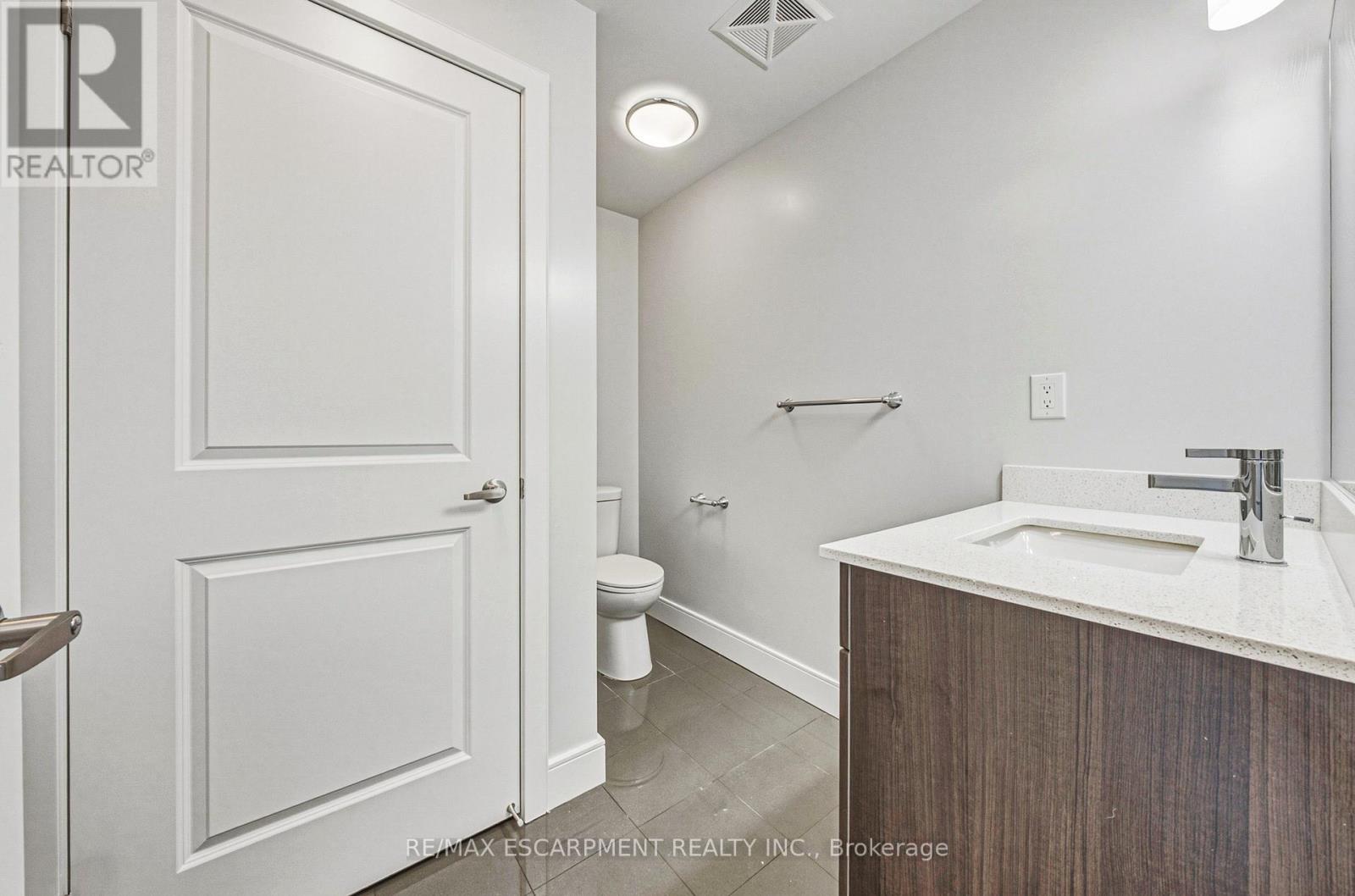 214 - 2061 Prospect Street, Burlington, Ontario  L7R 1Z2 - Photo 5 - W13487428