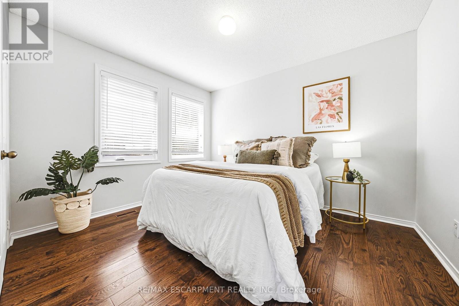 4153 Vermont Crescent, Burlington, Ontario  L7M 4A9 - Photo 30 - W13487438