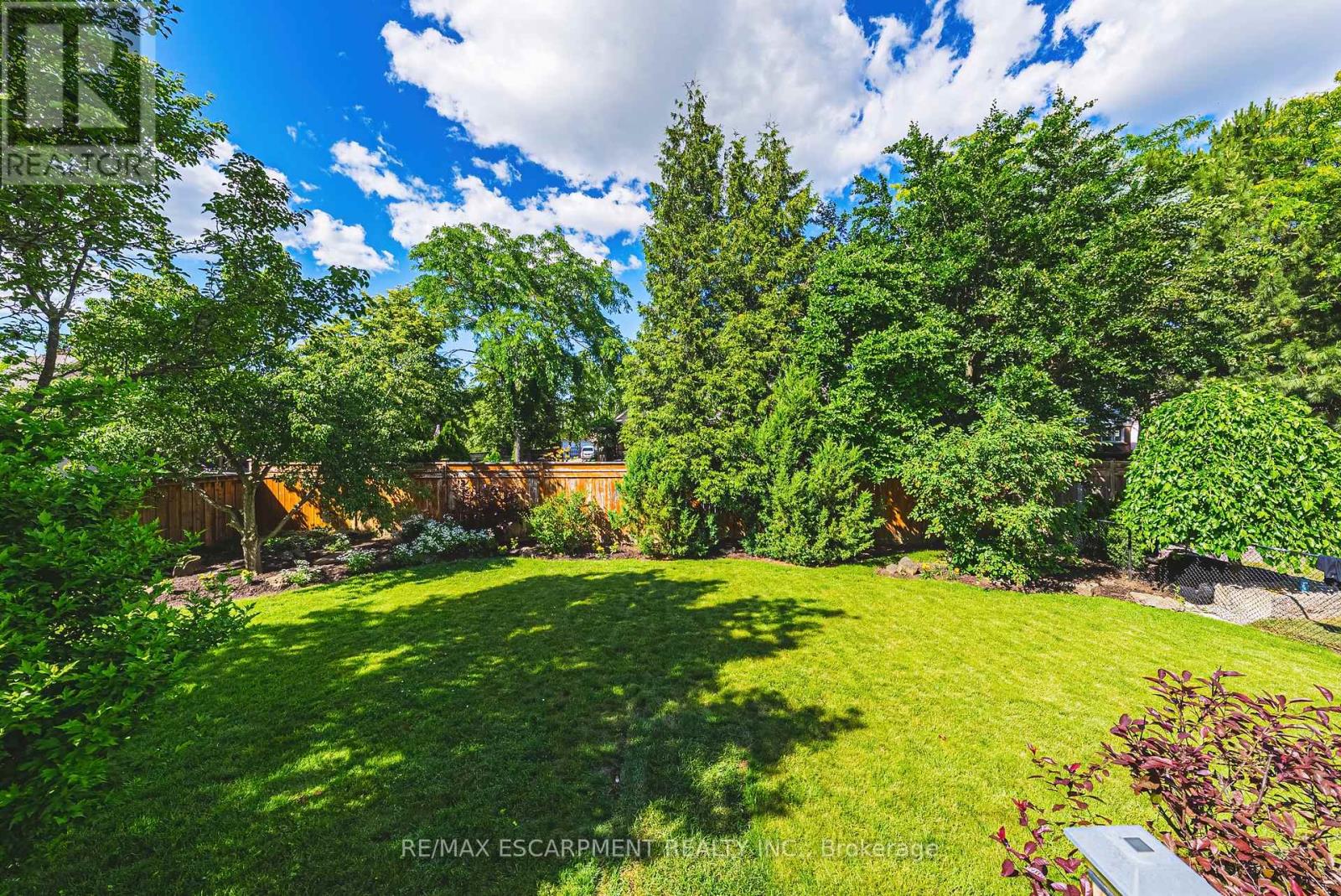 4153 Vermont Crescent, Burlington, Ontario  L7M 4A9 - Photo 42 - W13487438