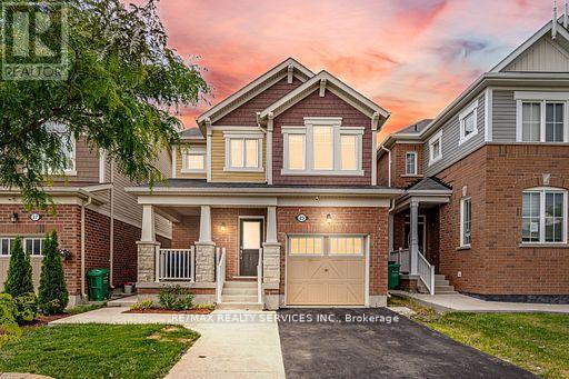 25 BANNISTER CRESCENT, Brampton, Ontario