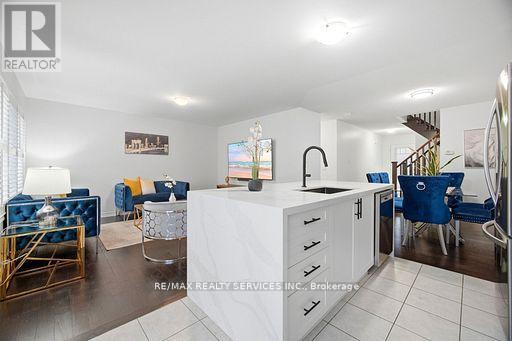 25 Bannister Crescent, Brampton, Ontario  L7A 4H2 - Photo 14 - W13487462