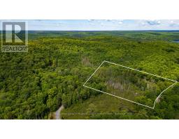 344 NORTH FOX LAKE ROAD, Huntsville, Ontario