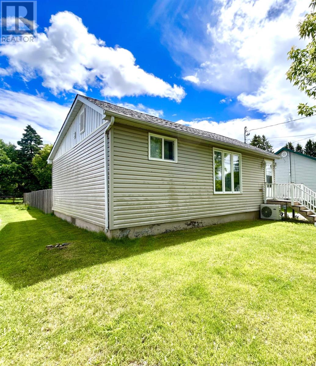 1018 Cornwall Avenue North, Fort Frances, Ontario  P9A 3H1 - Photo 15 - TB2601690