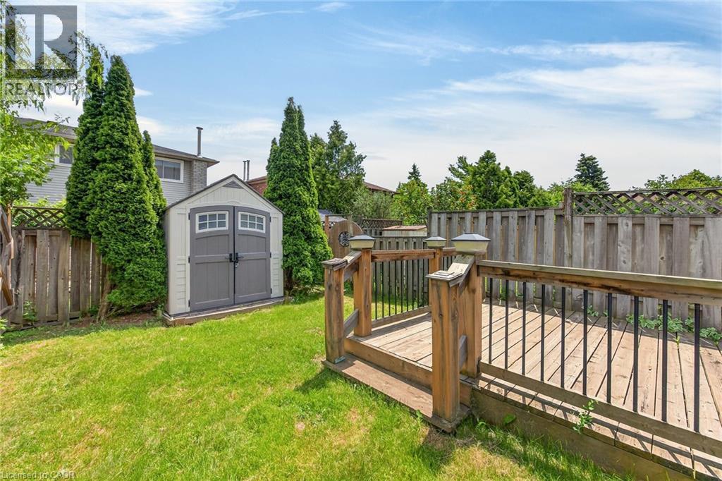 25 Perthshire Court, Hamilton, Ontario  L9B 2H1 - Photo 42 - 40837798