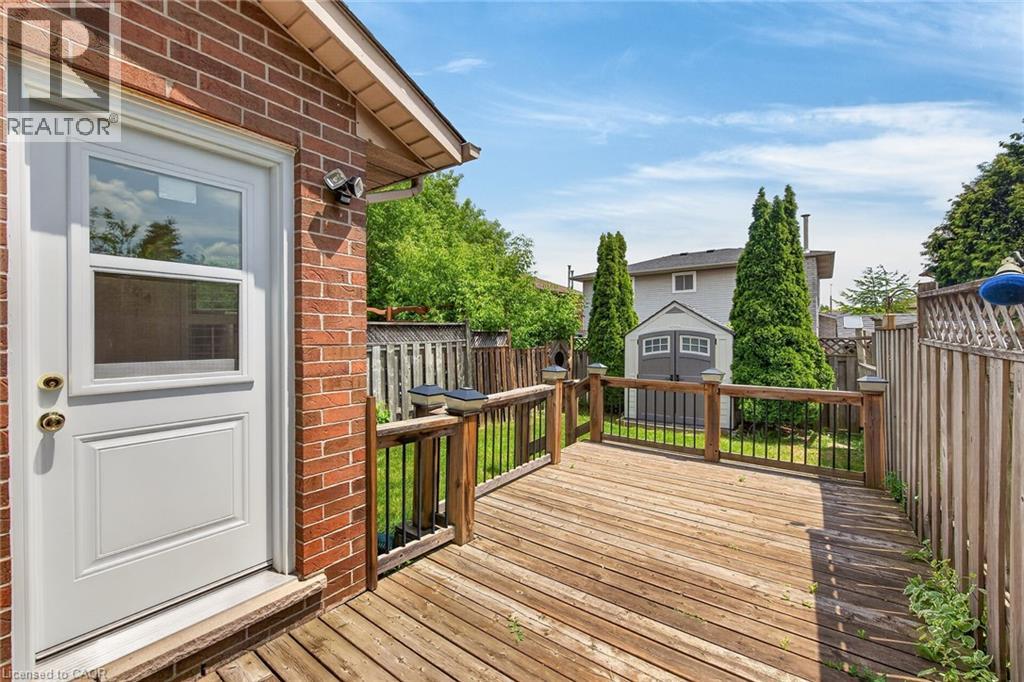 25 Perthshire Court, Hamilton, Ontario  L9B 2H1 - Photo 39 - 40837798
