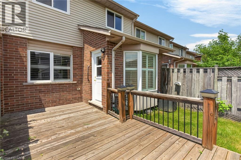 25 Perthshire Court, Hamilton, Ontario  L9B 2H1 - Photo 41 - 40837798