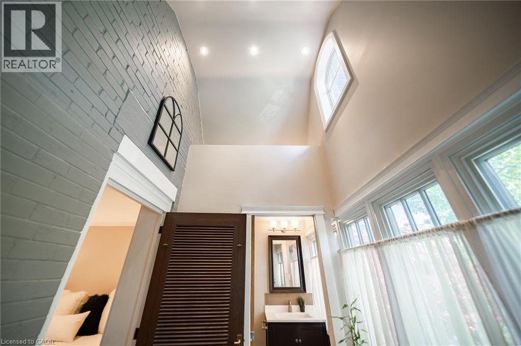 225 Oakmount Road, Toronto, Ontario  M6P 3K3 - Photo 27 - 40842551