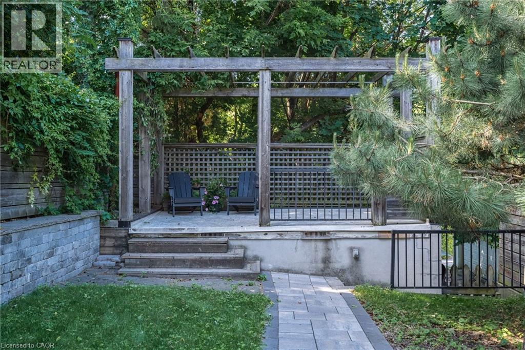 225 Oakmount Road, Toronto, Ontario  M6P 3K3 - Photo 40 - 40842551