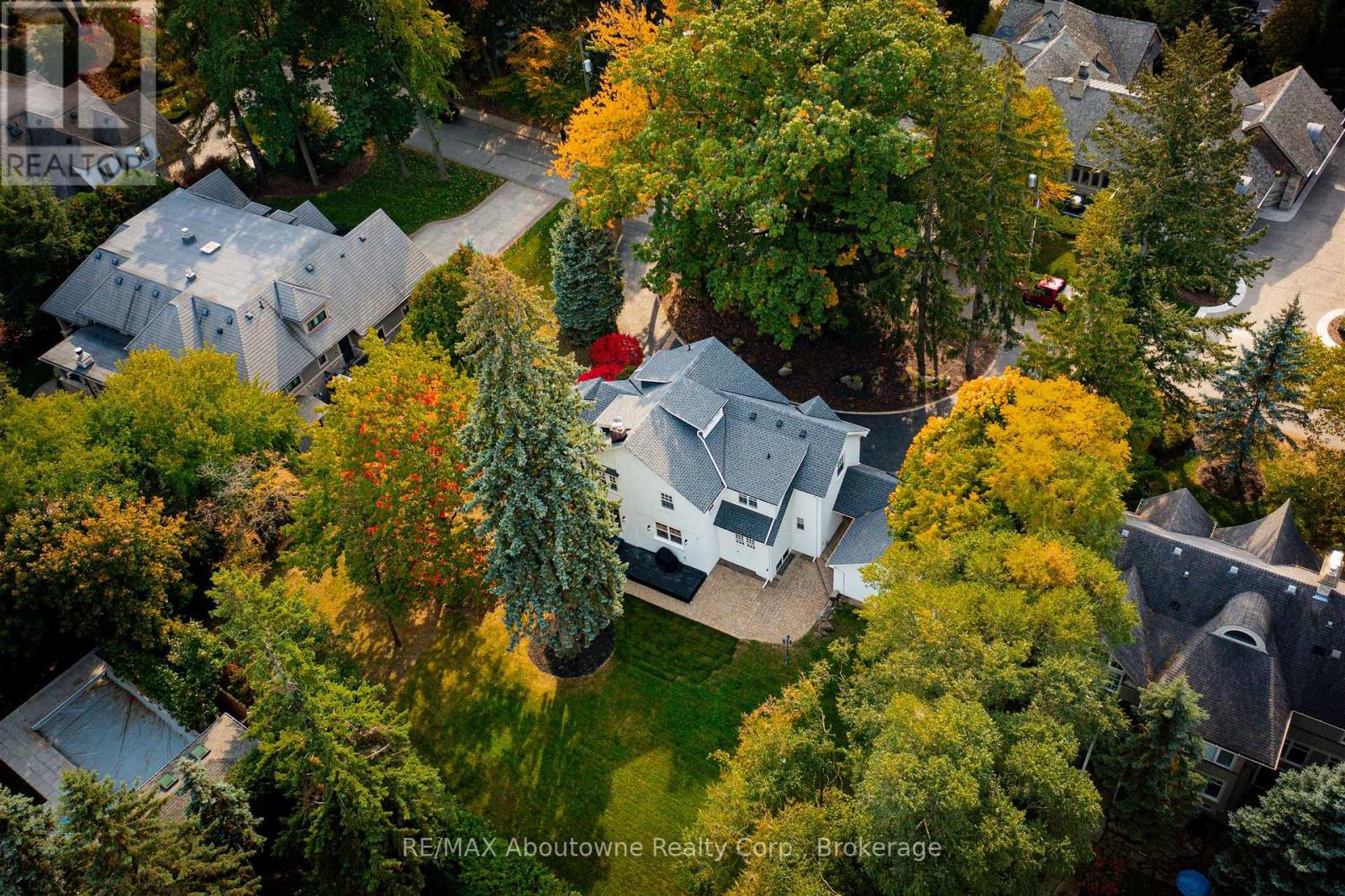 317 Gloucester Avenue, Oakville, Ontario  L6J 3W8 - Photo 34 - W13160262