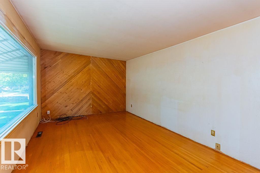 13031 63 St NW, Edmonton, Alberta  T5A 0W5 - Photo 10 - E4495543