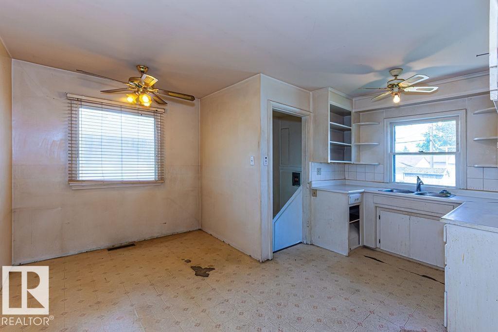 13031 63 St NW, Edmonton, Alberta  T5A 0W5 - Photo 21 - E4495543