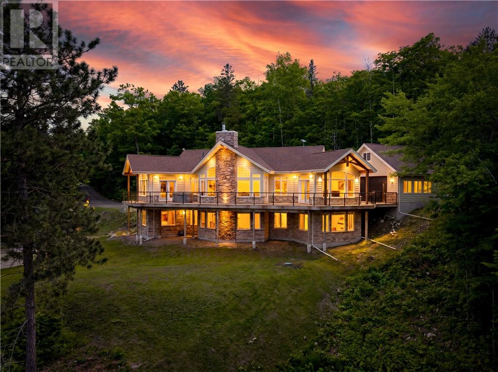 254 Oakridge Trail, Skead, Ontario  P0M 2Y0 - Photo 2 - 2128805