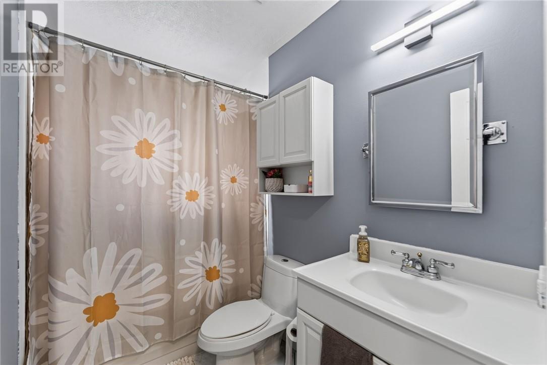 8 Sycamore Street, Chelmsford, Ontario  P0M 1L0 - Photo 18 - 2128801