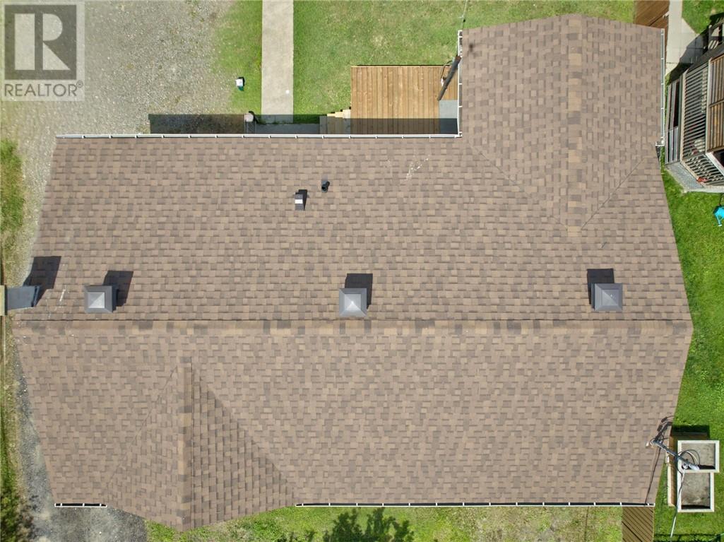 8 Sycamore Street, Chelmsford, Ontario  P0M 1L0 - Photo 2 - 2128801