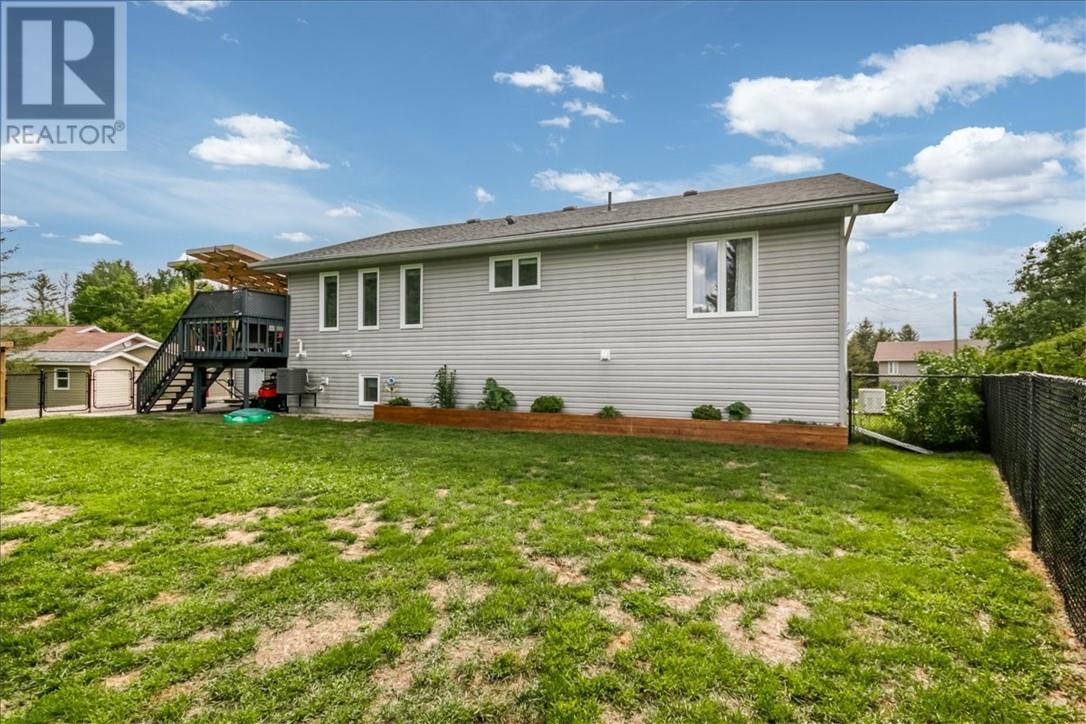 12 Rita Street, Markstay, Ontario  P0M 2G0 - Photo 29 - 2128783