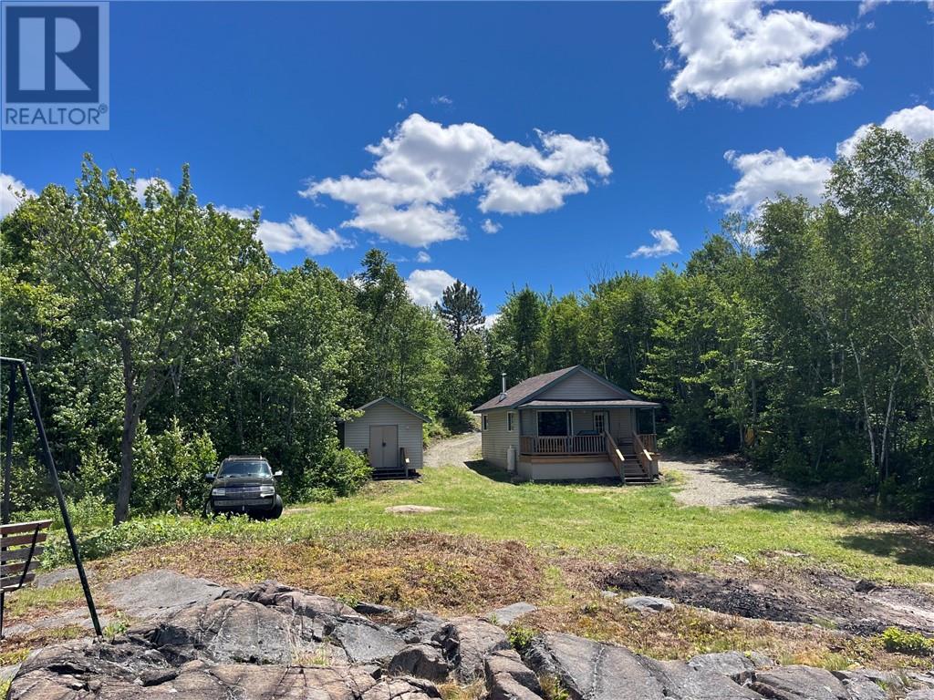 1460 Fire Route M Road, Azilda, Ontario  P0M 1L0 - Photo 2 - 2128780