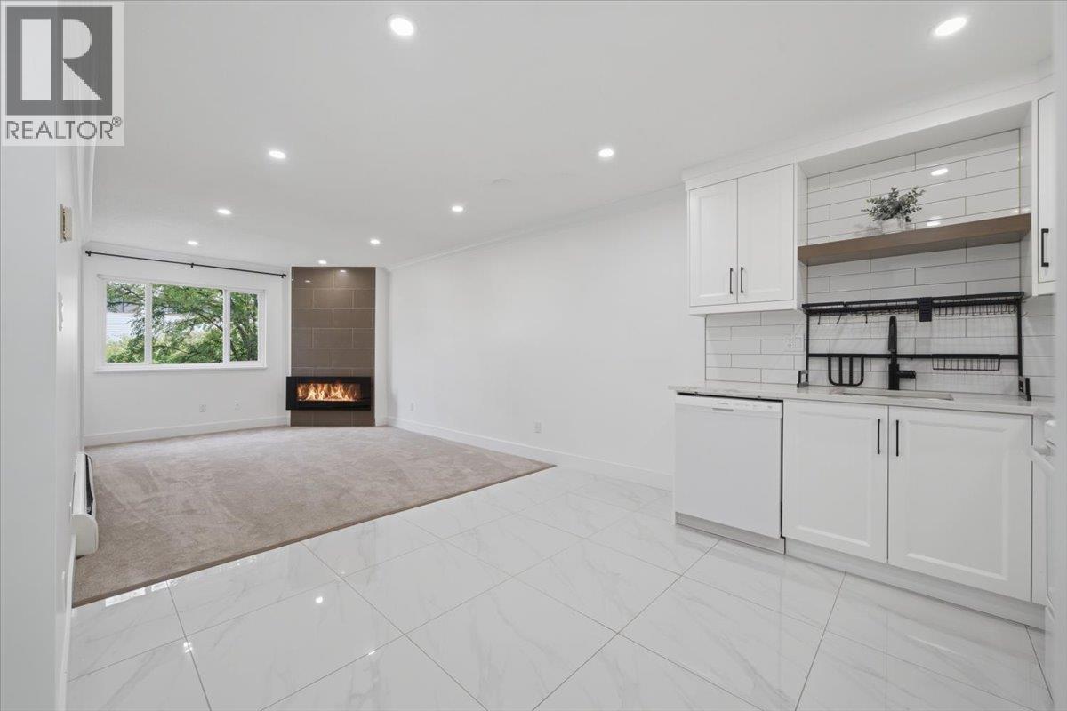202 1209 Howie Avenue, Coquitlam, British Columbia  V3J 1T9 - Photo 13 - R3139851
