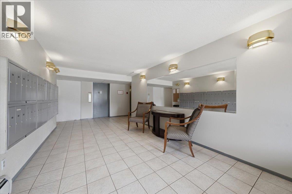202 1209 Howie Avenue, Coquitlam, British Columbia  V3J 1T9 - Photo 27 - R3139851