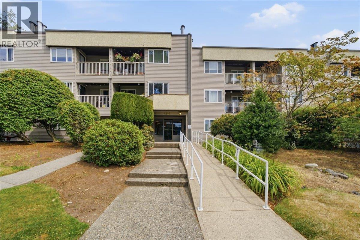 202 1209 Howie Avenue, Coquitlam, British Columbia  V3J 1T9 - Photo 3 - R3139851