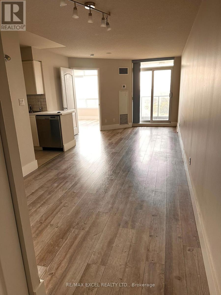 1313 - 1 Rean Drive, Toronto, Ontario  M2K 3C1 - Photo 4 - C13144840