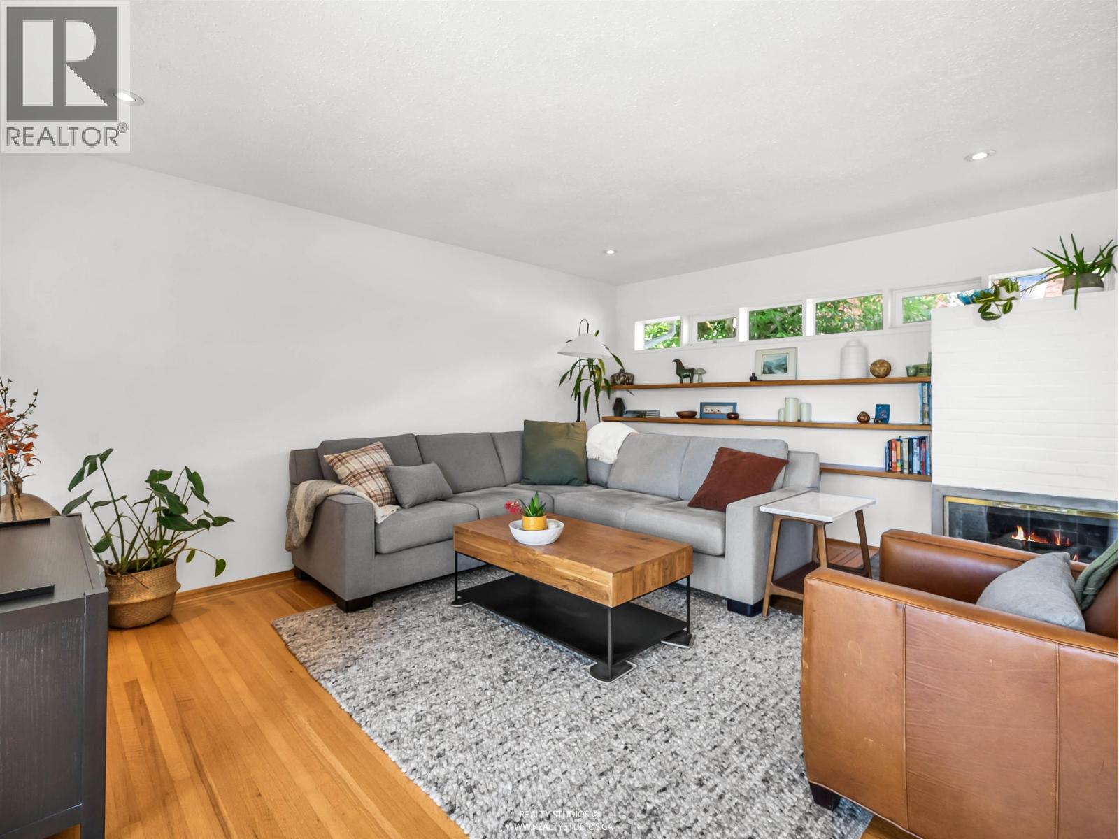 947 EVERGREEN PLACE, north vancouver, British Columbia