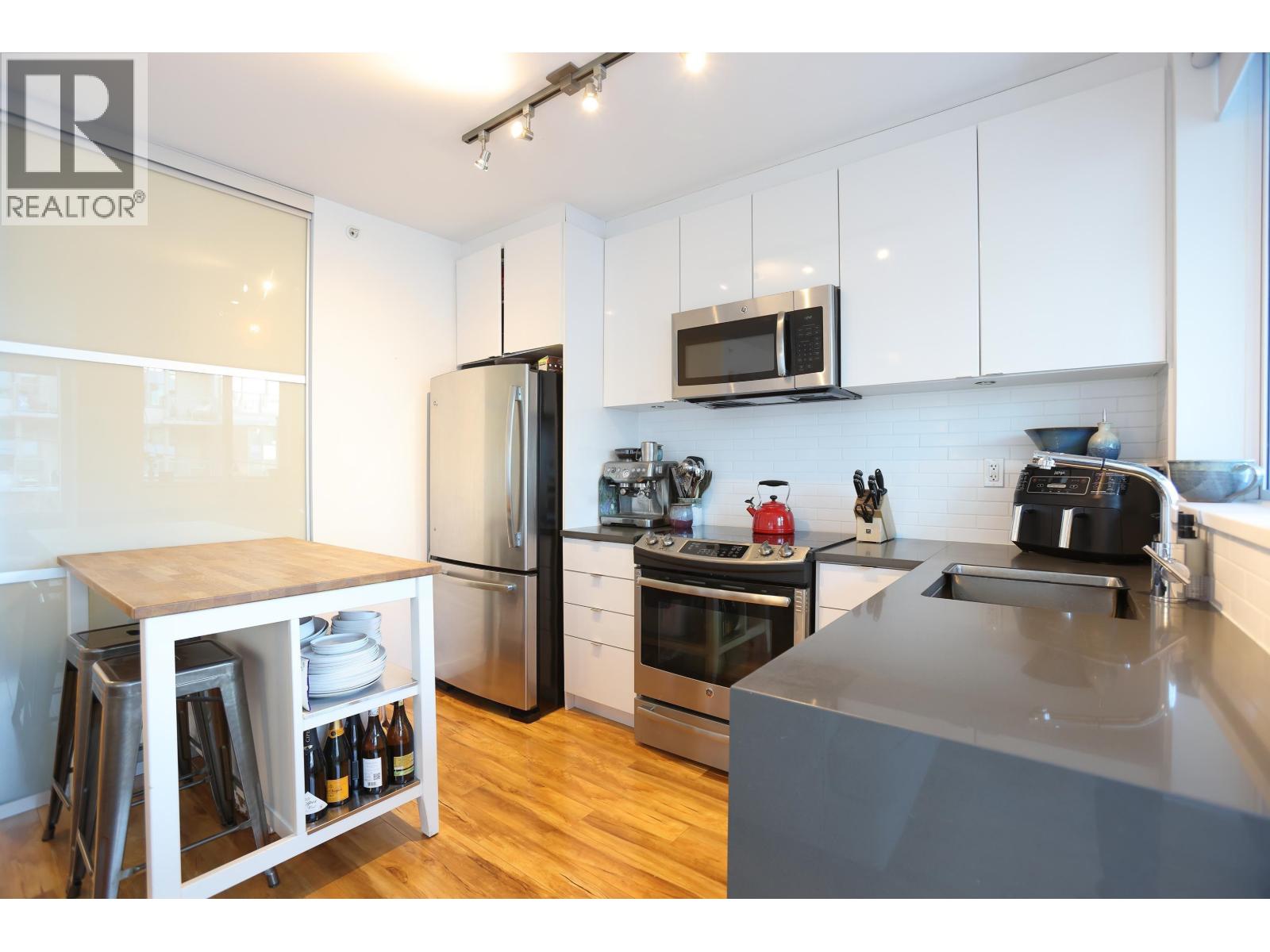 Listing image 11