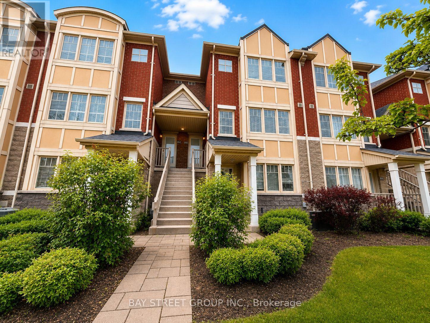 13 - 3975 Eglinton Avenue W, Mississauga, Ontario  L5M 0E7 - Photo 3 - W13421944