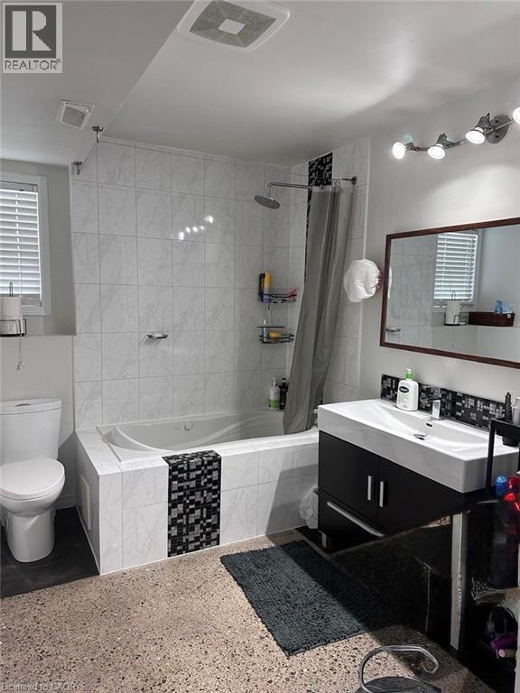 15 Milfoil Crescent Unit# B, Kitchener, Ontario  N2E 3L2 - Photo 8 - 40842998