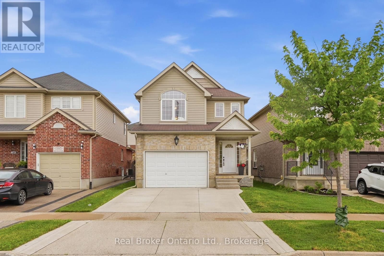 1381 OLD ZELLER DRIVE, Kitchener, Ontario