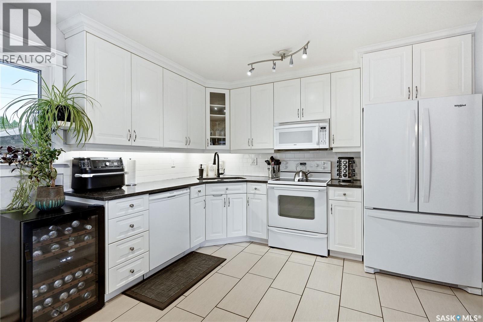 14 Stewart Avenue, Saskatoon, Saskatchewan  S7L 3S6 - Photo 12 - SK040314